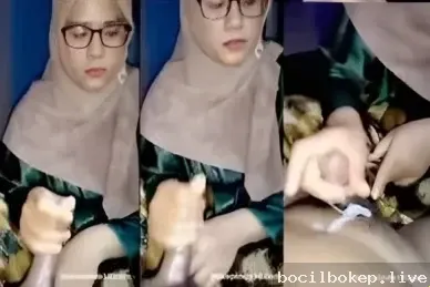 Rayu adik sepupu nakal hisap kontol